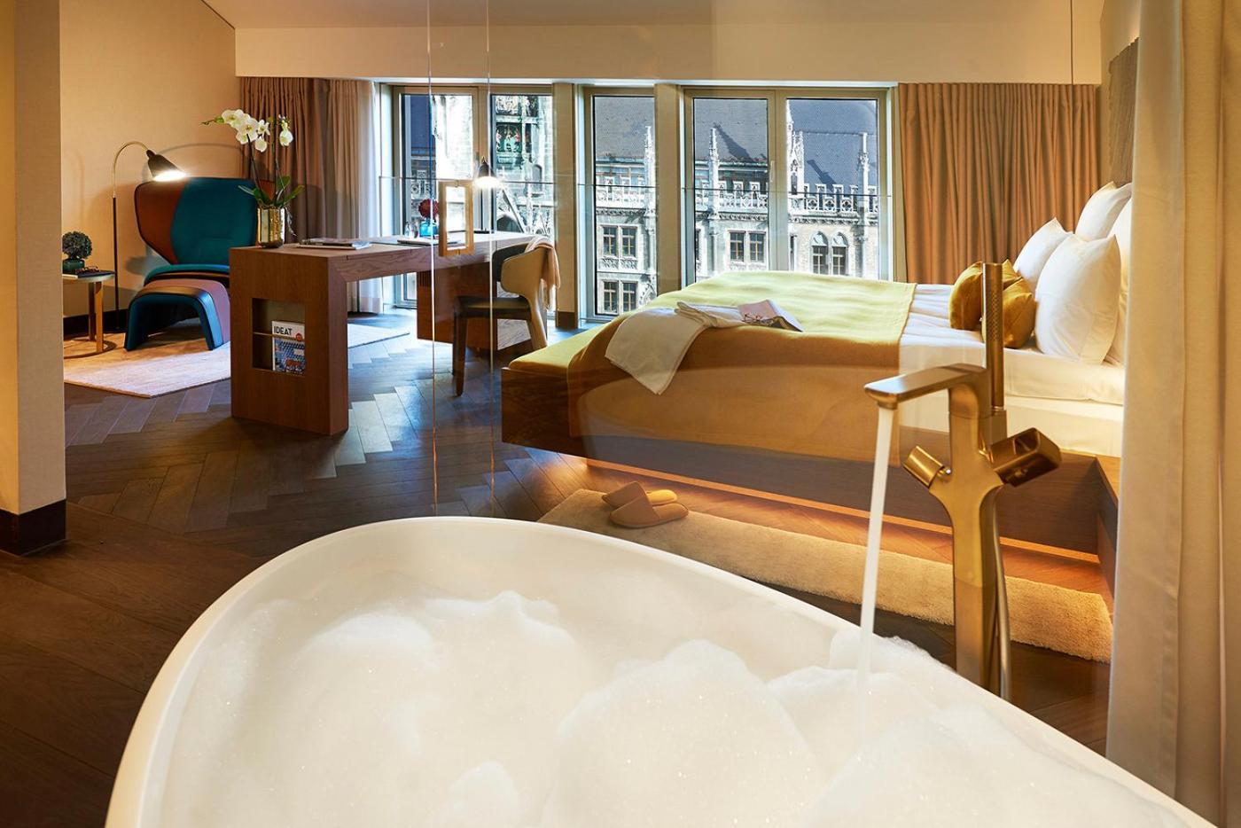 Beyond By Geisel (adults Only) München